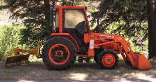 KUBOTA L2550 CZĘŚCI DO SILNIKA